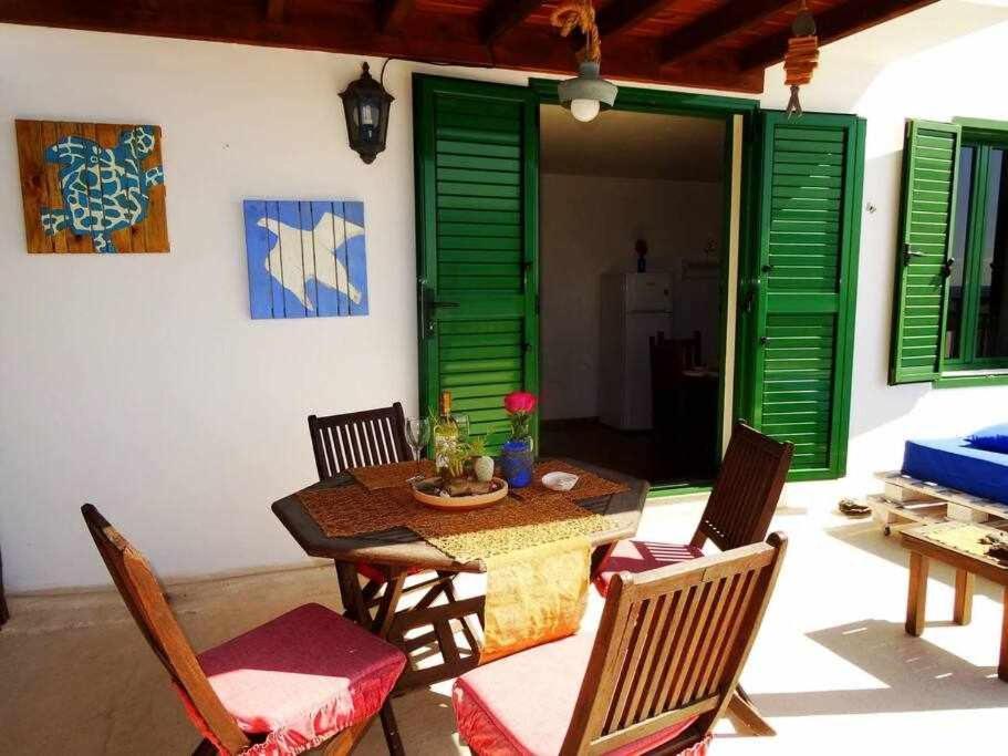 Апартаменти Apartamento Vacacional Pescaito En Плая-Кемада Екстер'єр фото
